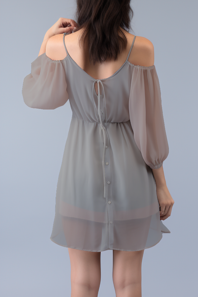 Amberkleurige chiffon mini-jurk met koude schouders