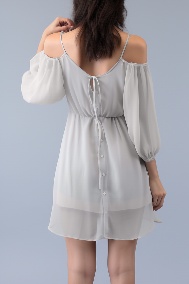 Amberkleurige chiffon mini-jurk met koude schouders