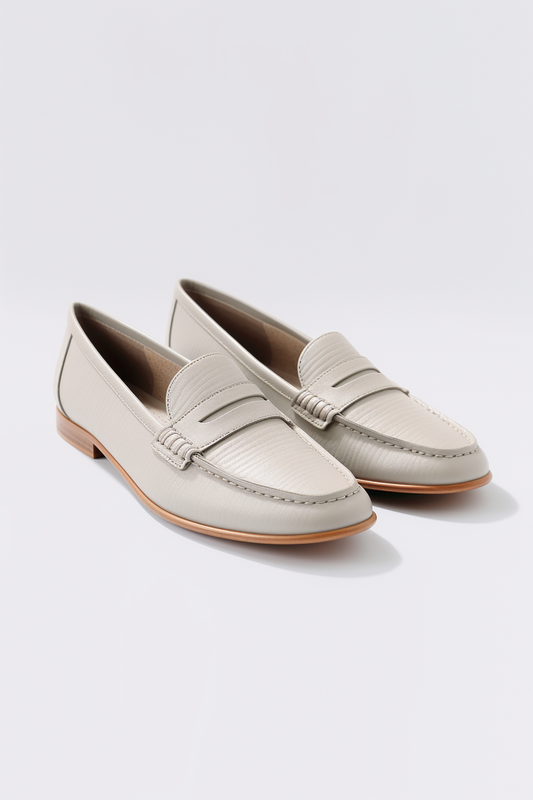 Tana Amandelkleurige Loafers